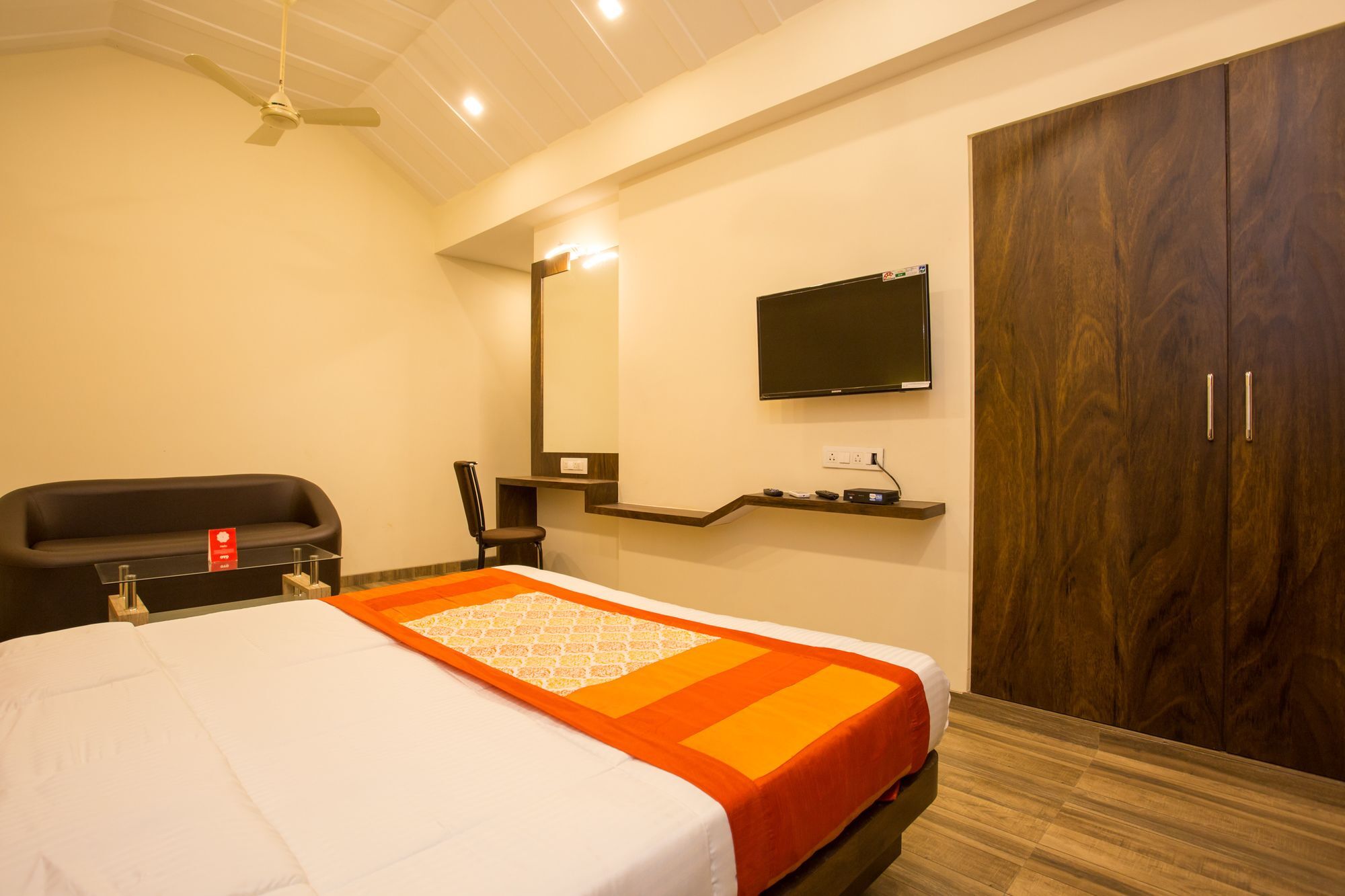 Oyo 7156 Hill View Residency Hotel Navi Mumbai Eksteriør billede